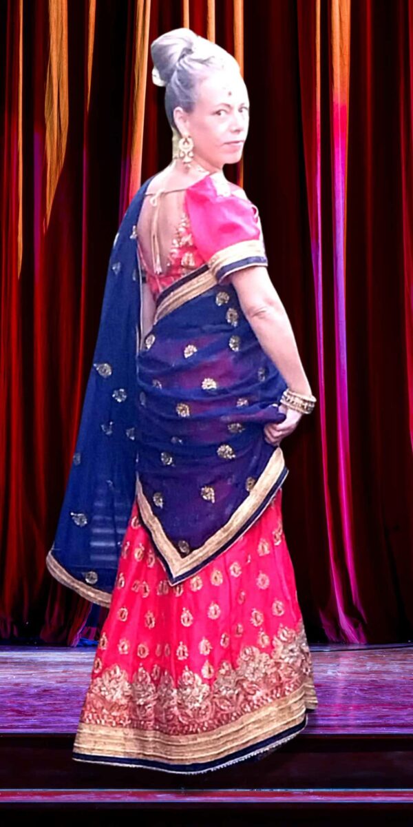 Lehenga Hire Pink 2