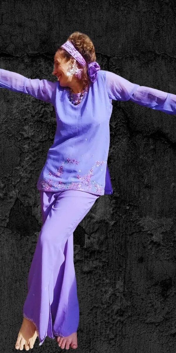 Fancy Dress Hire - Retro Chic